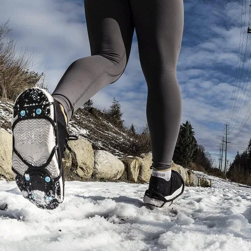 Vista 15 de Due North Everyday G3 - Cuchilla de hielo para caminar y correr sobre nieve y hielo 1 par