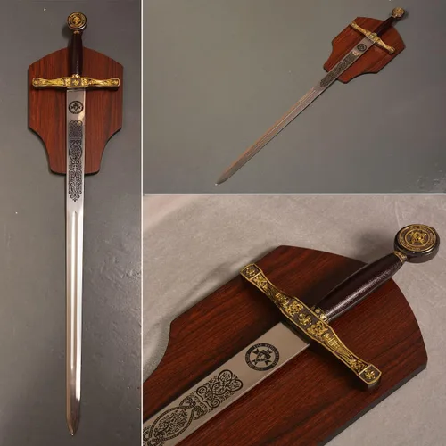Vista 6 de Espada medieval King Arthur Excalibur de 42 pulgadas con placa de exhibición
