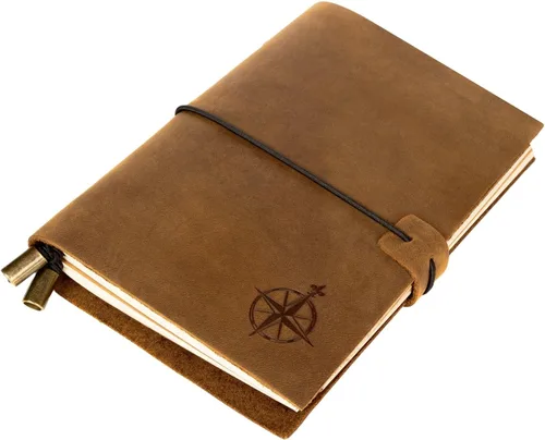 Vista 10 de WANDERINGS Cuaderno A5 Travelers hecho a mano, de cuero auténtico, 6 x 8.5 pulgadas, diario de viaje recargable con soporte para bolígrafo