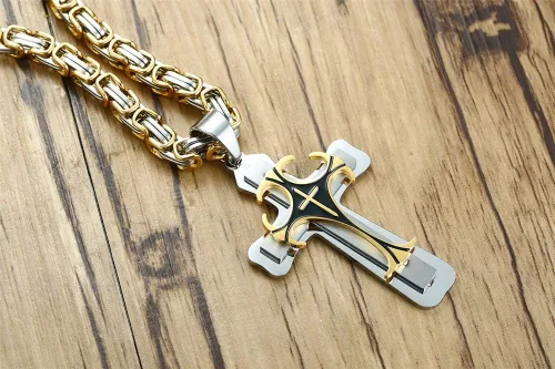 Vista 5 de MEALGUET Collar con colgante de cruz de crucifijo de acero inoxidable, collar de cruz para hombre con cadena bizantina gruesacadena Rolo, regalo