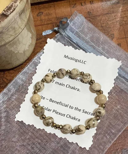 Vista 2 de Natural Feldspar and Pyrite Gemstone Crystal Bracelet