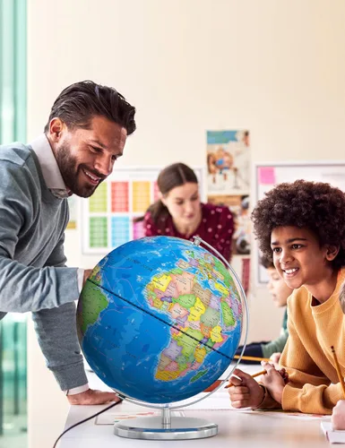 Vista 6 de SOUNDANCE Globo del mundo de 13 pulgadas con base estable de metal pesado, globo educativo para el aprendizaje de los niños, lámpara de globos