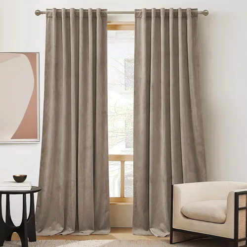 Vista 64 de RYB HOME Cortinas 100% opacas de terciopelo blanco para dormitorio, pestaña trasera y bolsillo para barra, aislamiento térmico, cortinas