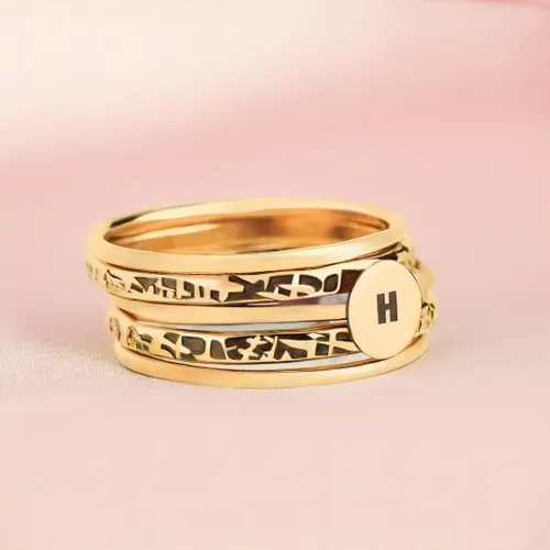 Vista 6 de Melanie Golden Jewelry Initial Stacking Rings Set Of 5 In Gold, Silver, Or Rose Gold Personalized Custom Letter Monogram Stackable Family Ring