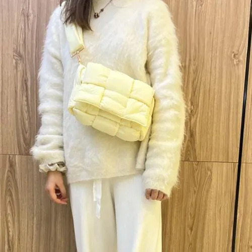 Vista 6 de Bolso de hombro para mujer, bolso de casete acolchado de algodón tejido a mano