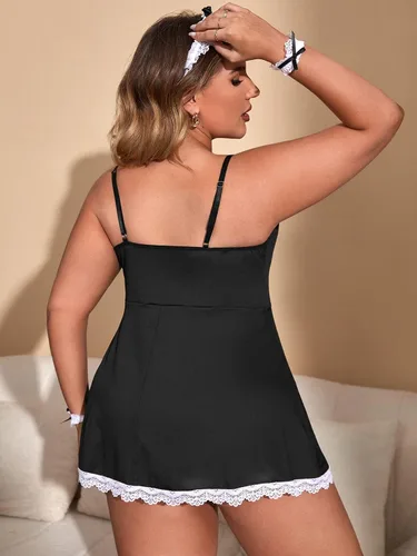 Vista 2 de WDIRARA Vestido de sirvienta de talla grande de 5 piezas para mujer conjunto de lencería con ribete de encaje