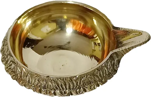 Vista 2 de PARIJAT HANDICRAFT India puja oro latón kuber lámpara de aceite para Diwali Diya Pooja Artículo Pooja Propósito