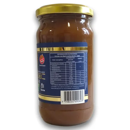 Vista 3 de Dulce de leche Doña magdalena sin azúcar con stevia, sin gluten, hecho tradicional en Argentina.