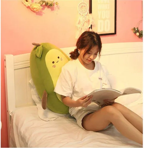 Vista 5 de OUKEYI Almohada de peluche suave de fruta de aguacate de 18 pulgadas, regalo para niños, niñas, niños y amigos, el mejor regalo para niños de Navidad