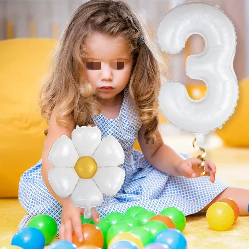 Vista 2 de Juego de globos de margarita blanca del número 8 de 32 pulgadas, globos de cumpleaños para niños y adultos, decoraciones de fiesta de bohemio