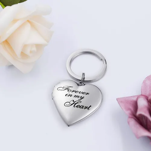 Vista 2 de PHOCKSIN Llaveros de medallón de corazón plateado para mujer, llavero de medallón de plata negra que sostiene fotos llavero como regalo