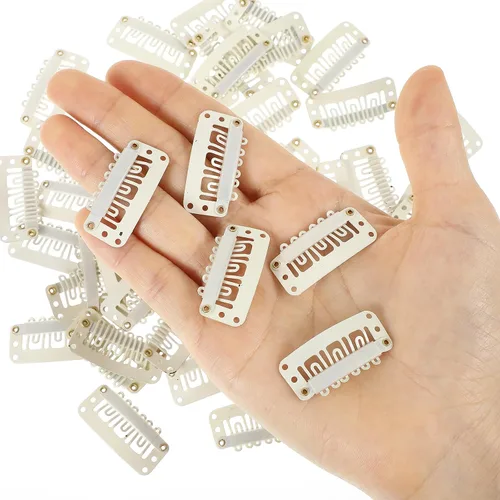 Vista 4 de Yolev 50 pinzas de extensión de cabello, pinzas de metal para peluca de 6 dientes, clips en forma de U para extensiones de peluca pequeña Beige