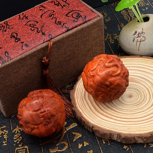 Vista 5 de Bola Baoding de 1.6 pulgadas tallada a mano Pixiu Zodiac Herramienta de ejercicio de mano de madera (zodiaco chino (madera de pera amarilla), 1.9 x