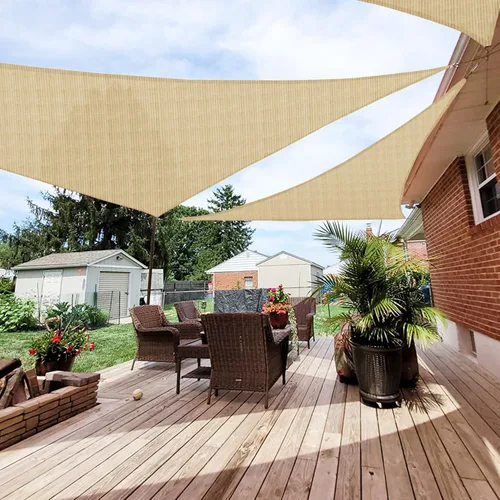 Vista 12 de Patio Paradise Vela de Sombra Triangular de 2' x 2' x 2' Toldo Parasol Tela de Sombra Bloqueo de Luz Solar Cubierta de Pérgola Patio HDPE Toldo
