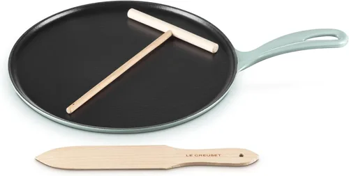 Vista 12 de Le Creuset Sartén Crepe Redonda Tradicional de Hierro Fundido Esmaltado, 10.25 Pulgadas, Alcachofa