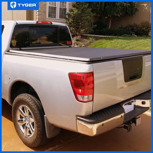Vista 3 de Tyger Auto T3 - Funda (tonneau) suave de tres pliegues para caja de camioneta Compatible con Nissan Titan 2004-2015 sin caja Titan Caja