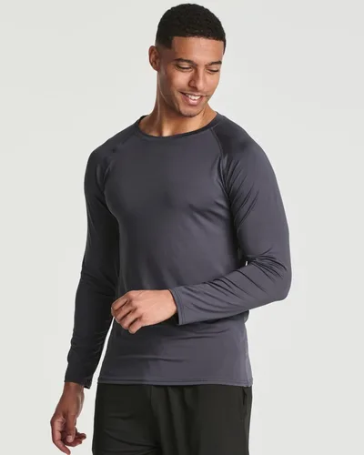 Vista 2 de Real Essentials Paquete de 4 camiseta de compresión de manga larga para hombre para clima frío (disponible en tallas grandes y altas)