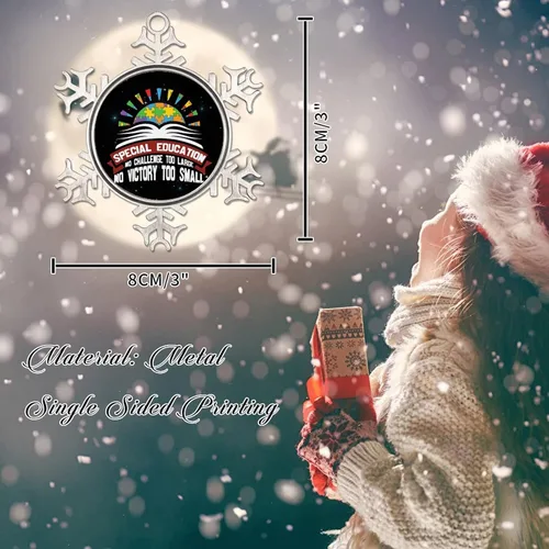 Vista 2 de Adorno de Navidad de copo de nieve de metal para concienciación sobre el autismo, educación especial, autismo, sol, árbol de Navidad, adorno