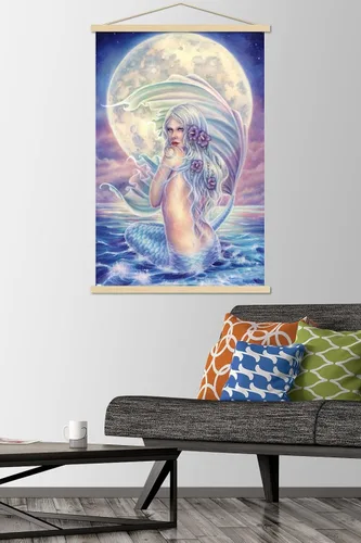 Vista 2 de Trends International Selina Fenech - Póster de pared de sirena de luna, 22.37 x 34.00 pulgadas, paquete de impresión prémium y colgador de madera
