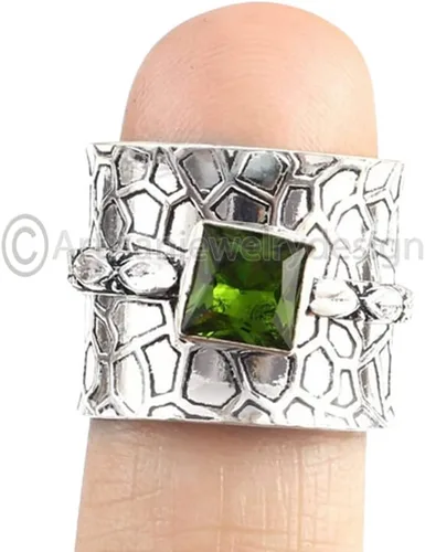 Vista 2 de ArtisanJewelrydesign Peridot Silver Ring, 925 Silver Ring, Handmade Spinner Ring, Fidget Band Ring, Spinner Ring, Chunky Ring, Gift For Sister, Yoga