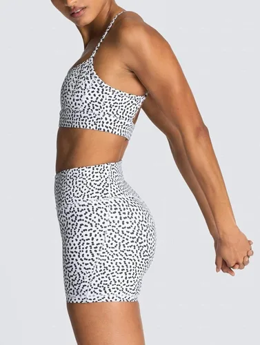Vista 3 de IWEMEK Conjuntos de entrenamiento para mujer 2 piezas trajes de yoga leggings de cintura alta pantalones cortos y brasier deportivo ropa de gimnasio