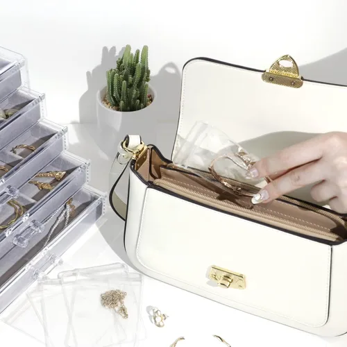 Vista 4 de KAMIER Caja organizadora de aretes con 5 cajones, caja organizadora de joyas de acrílico transparente para mujeres, juego de 20 bolsas de joyería