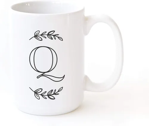 Vista 13 de The Cotton & Canvas Co. Manhattan Wreath - Taza de café personalizada con monograma inicial con letra A, taza de café de cerámica de porcelana. Para