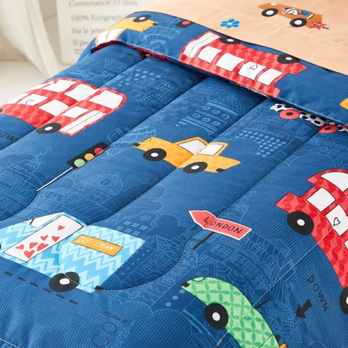 Vista 3 de Juego de ropa de cama para niños pequeños, color azul marino con autos coloridos, incluye 1 edredón para niños, sábana encimera, sábana bajera