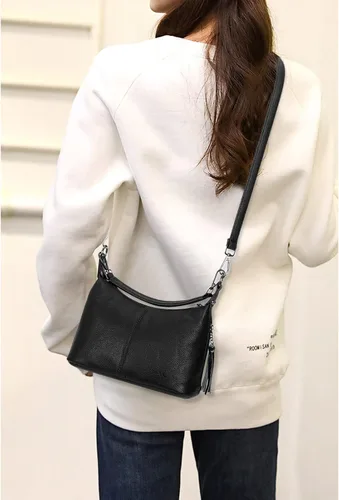 Vista 6 de SMITH SURSEE Bolsos cruzados de cuero para mujer, bolso de hombro pequeño Hobo para mujer, bolsos cruzados con borla