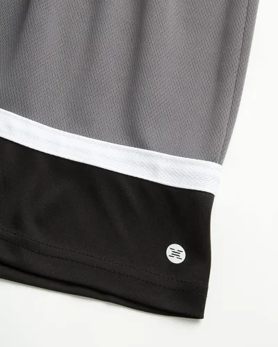 Vista 4 de RBX Conjunto de pantalones cortos activos para niños camiseta de rendimiento, camiseta sin mangas y pantalones cortos de gimnasio (4-12)