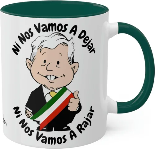 Vista 10 de AMLO - Taza de café Ni Nos Vamos A Dejar Ni Nos Vamos A Rajar con divertidos dibujos animados Muñeco AMLITO Taza de cerámica blanca brillante