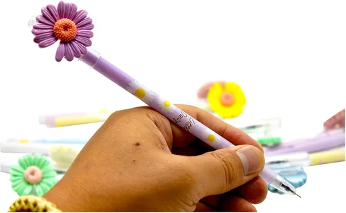 Vista 2 de 12 bolígrafos de gel con diseño floral de margaritas de 0.020 in, tinta negra para escuela, oficina, fiesta, cumpleaños, Navidad
