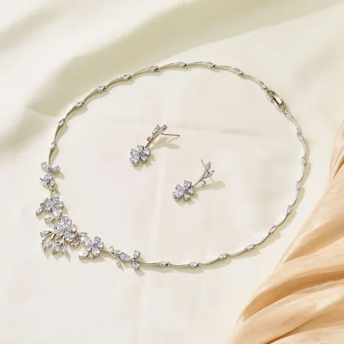 Vista 5 de EleQueen Collar de lágrima de hoja elegante de circonita cúbica para mujer, para boda, boda, novia, juego de joyas para fiesta de graduación