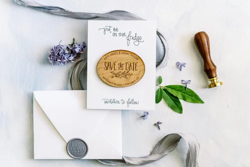 Vista 4 de A2 Save the Date Tarjetas de respaldo magnéticas Ponme en tu refrigerador Invitación a seguir (Tarjetas y sobres)