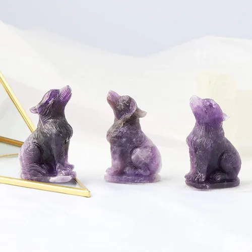 Vista 4 de Artistone Figuras de lobo de cristal de amatista de 2.0 pulgadas, regalo de piedras preciosas talladas a mano, estatua de lobos, tallas de animales