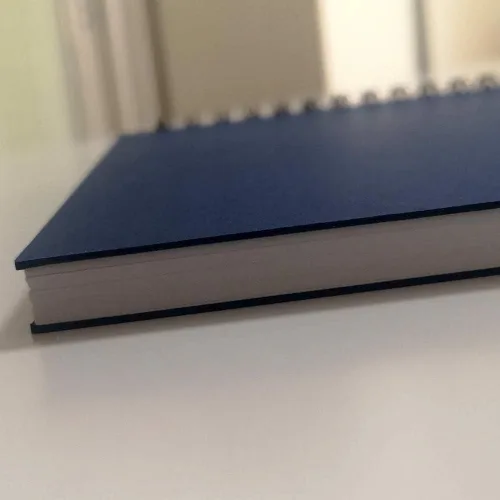 Vista 3 de YUREE - Cuaderno en espiral A5 rayado, papel grueso de 100 gsm y cubierta dura de papel kraft, 60 hojas (120 páginas), 8.35 x 5.9 pulgadas, azul