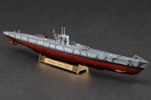Vista 5 de Hobby Boss DKM Type IXB U-Boat Kit de construcción de modelo de barco