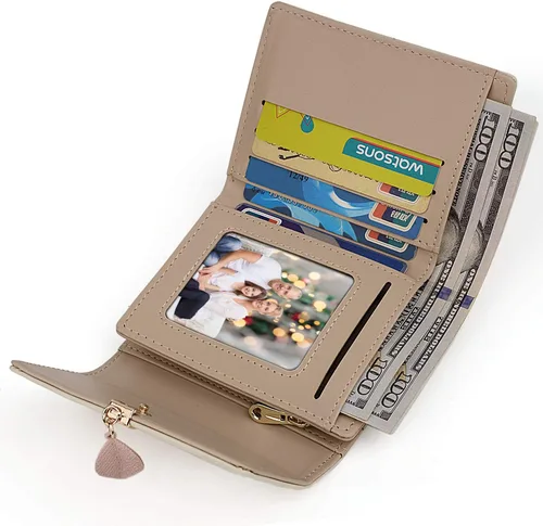Vista 64 de UTO - Cartera pequeña RFID de piel sintética con dije de hoja, cierre de cremallera y tarjetero.