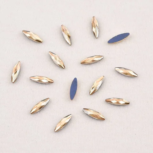 Vista 5 de 180pcs 12 Estilos de Cristal Flatback Champagne 3D Nail Art Champán
