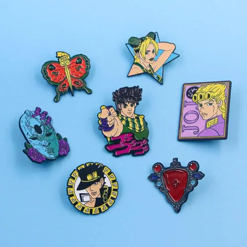 Vista 6 de JJBA JoJo - Broche esmaltado de anime Jotaro Jolyne Joseph para cosplay, regalos de Navidad para niños, niñas, adolescentes, mujeres y hombres