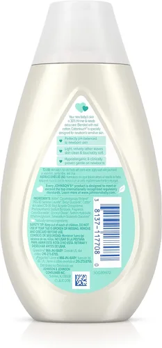 Vista 2 de Johnson's CottonTouch - Jabón y champú para recién nacidos, fabricado con algodón real, 6.8 onzas líquidas