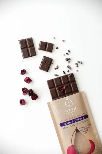 Vista 5 de Urth Essence Barras de chocolate veganas sin azúcar Chocolate Keto Alimento apto para dietas cetogénicas sin lácteos Alimentos saludables