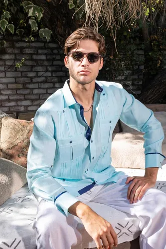 Vista 2 de Mojito Collection Guayamisa 100% lino de dos bolsillos para hombre con amplio plisado y contraste estampado