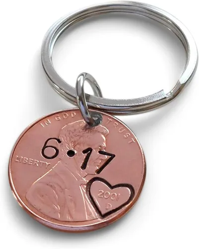 Vista 5 de Custom Penny Keychain With Rose Gold Infinity Charm, Anniversary Keychain for Husband, Wife, Boyfriend, Girlfriend, Couples Key Chain