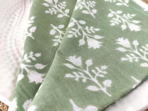 Vista 7 de AVKA Studio Paquete de manteles de algodón acanalado y servilletas con estampado de algodón, paquete de 6 unidades, color verde