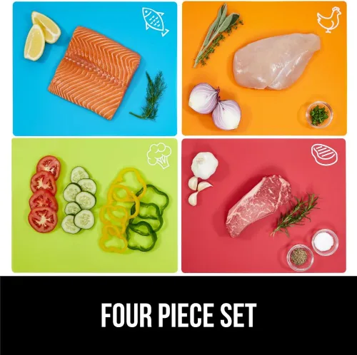 Vista 3 de GORILLA GRIP Juego de 4 tablas de cortar flexibles 100% sin BPA, alfombrillas de plástico duraderas con iconos de alimentos para preparar comidas