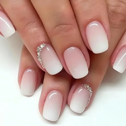 Vista 21 de Uñas postizas a presión con punta francesa, uñas postizas cuadradas cortas con diseños de cuentas de flores 3D, uñas blancas a presión, uñas Blanco