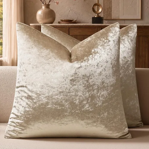 Vista 173 de GIGIZAZA Juego de 2 fundas de almohada doradas de terciopelo de 20 x 20 pulgadas para sofá Almohadas para sofá, tela texturizada suave de 9.88