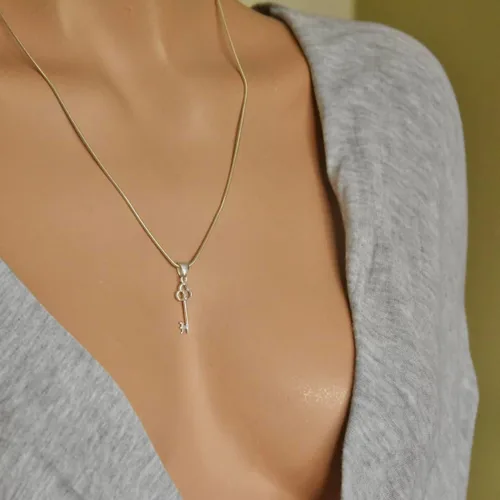 Vista 7 de Colgante de llave pequeña de plata de ley 925 con candado, collar y pulsera, joyería fina