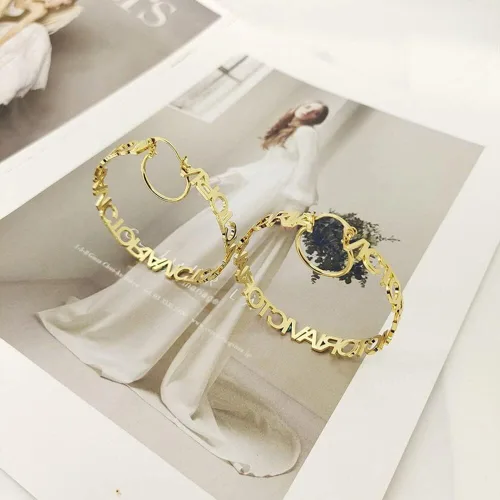 Vista 3 de Aretes de oro personalizados con nombre para mujeres y niñas, joyería de moda, aretes personalizados, regalo para amigos